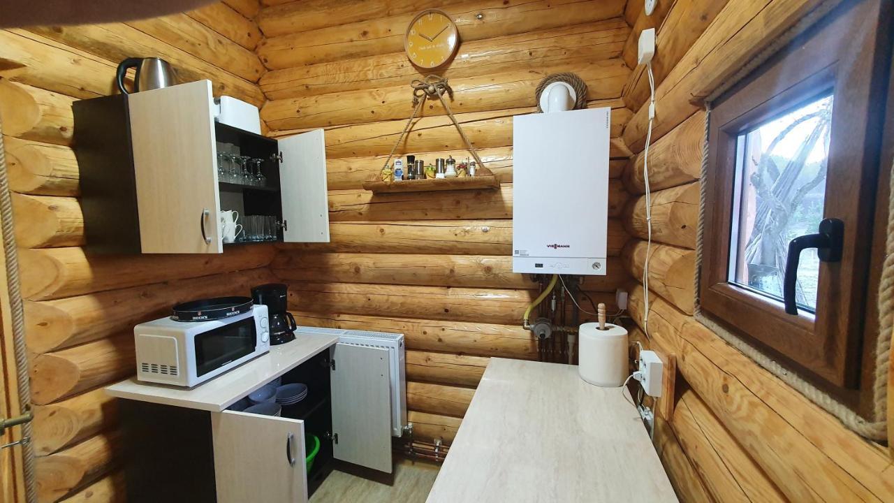 Cabana Alesia, Relaxare La Poalele Raraului Câmpulung Moldovenesc Esterno foto